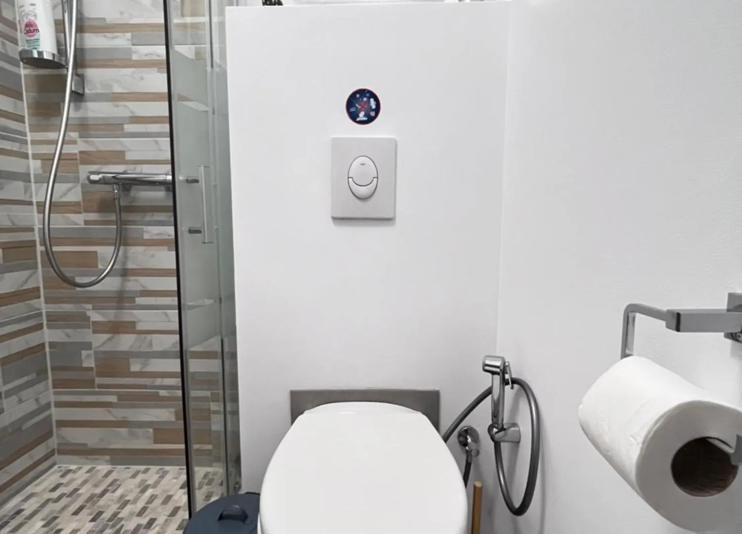 Nice Premium Rooms - Coliving Liberation Avec Terrasse & Salle De Bain Privee 0*,  Francia